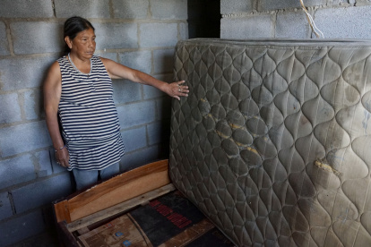 En el sector de La Morita, en Tumbaco, habitantes tuvieron afectaciones a sus enseres por las lluvias.