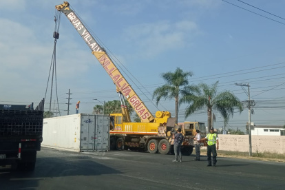 El hecho se registró en el redondel de la vía Salitre - La Puntilla este 18 de octubre.