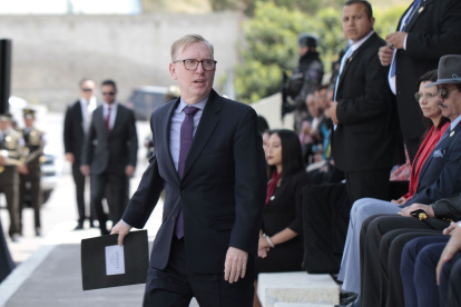 El embajador Fitzpatrick participó en un evento en el Grupo de Intervención y Rescate (GIR) el 17 de octubre de 2023.