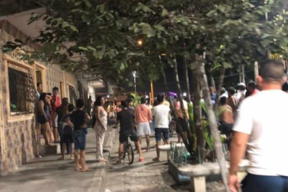 Una vivienda sufrió daños de consideración tras la explosión de un artefacto.