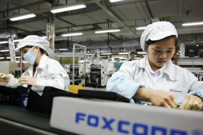 La emprsa Foxconn se especializa en el ensamblaje de tecnología.