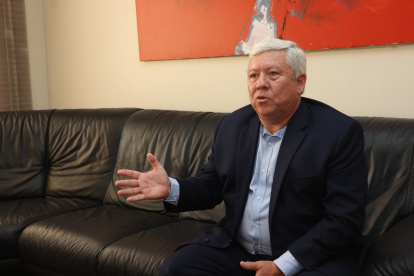 El exministro de Finanzas Fausto Ortiz cree que el déficit fiscal llegará a 5.000 millones en 2023.