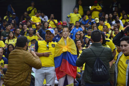 Los "cartones" con la imagen de Daniel Noboa generaron más debate que su propia propuesta en la segunda vuelta.