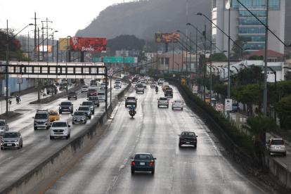 Este 24 de octubre la ciudad amaneció con una leve garúa.