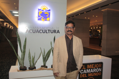 Aqua Expo. Manoj M. Sharma, productor de camarón en India.