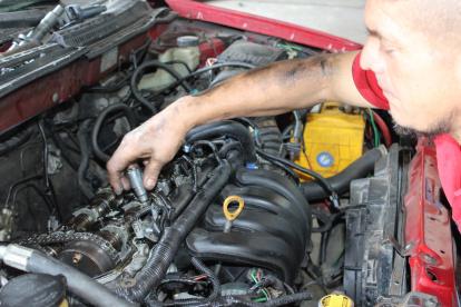 Profesionales recomiendan llevar un registro de los chequeos del auto para evitar problemas.