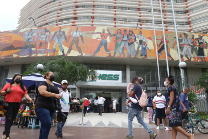 Edificio.- La sede del Instituto Ecuatorianos de Seguridad Social en Guayaquil.