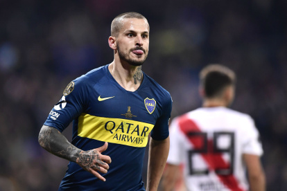 Benedetto sufre una contractura de aductor izquierdo.
