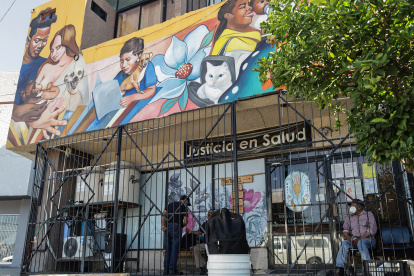 Fotografía del centro de salud "Partería y medicina ancestrales" en Tijuana, Baja California (México).