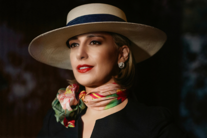 Su marca refleja su admiración por las tradiciones