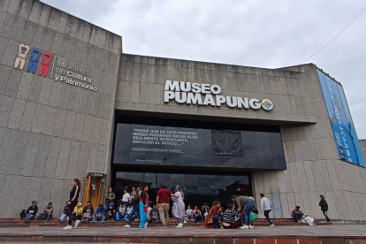 El Museo Pumapungo acoge la muestra El Alzador de la Vaca Loca