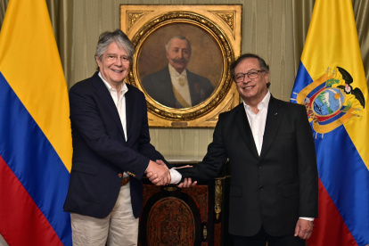Guillermo Lasso se reunió este 28 de octubre con su homólogo Gustavo Petro.