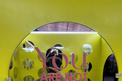 Resiliencia. La obra ‘El renacimiento del arcoíris’ hace un llamado a la esperanza y la resiliencia en medio de las dificultades