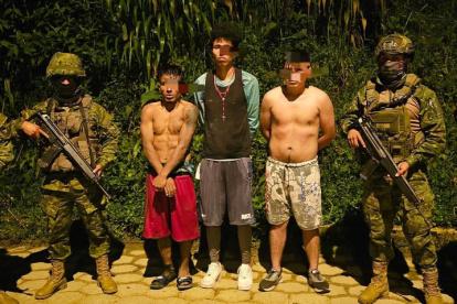 Los tres detenidos serían integrantes de Los Lobos.