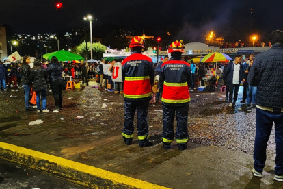 Cuerpo de Bomberos de Quito brindó asistencia durante los festejos de los capitalinos