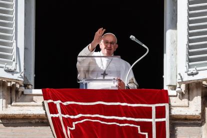Vatican Ciy (Vatican City State (holy See)), 29/10/2023.- Pope Francis during the Angelus prayer in St. Peter"s Square, Vatican City, 29 October 2023. (Papa) EFE/EPA/GIUSEPPE LAMI