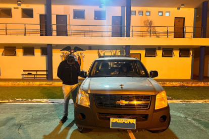 El sujeto pretendía cometer otros delitos con el carro robado.