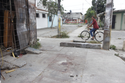 Rastro. Aún se evidencia la sangre en el sitio donde ocurrió el hecho.
