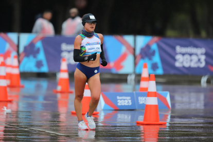 La marchista Glenda Morejón, quien obtuvo la medalla de plata en los 20 kilómetros, será parte de la novedosa prueba.