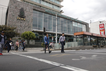 La clave patronal se la puede obtener por internet o de manera presencial, en los CAU del IESS de su jurisdicción.