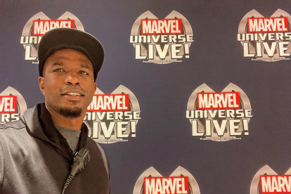 Taraja Ramsess, pierde la vida en un trágico accidente automovilístico junto a sus hijos.