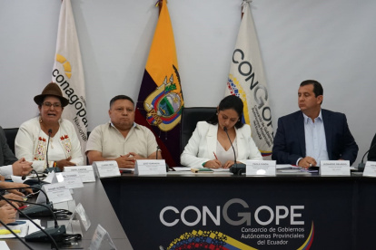 Cita. El encuentro de autoridades seccionales se realizó en Quito.