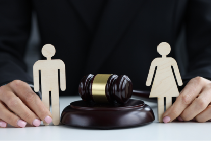 La pensión alimenticia es un aporte económico que reciben mensualmente los hijos menores y dependientes de padres divorciados o separados