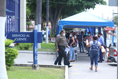 Usuario. Los reclamos son más numerosos en Guayas, Los Ríos, Manabí y Santa Elena
