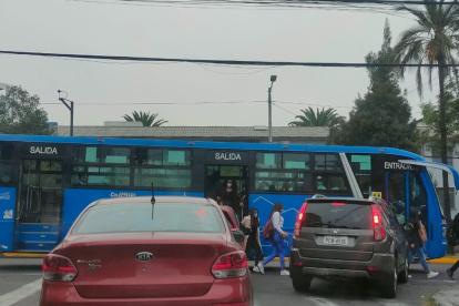 Conductores del transporte público deberán cumplir con ocho ejes.