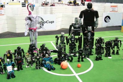 Ejemplos de robots humanoides