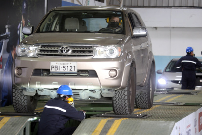 Los conductores, cuyos autos tengan placas que terminen en 0, deben cumplir con la revisión y matriculación.