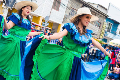 La marcha se llevó a cabo este 7 de noviembre en la cabecera cantonal de la provincia.