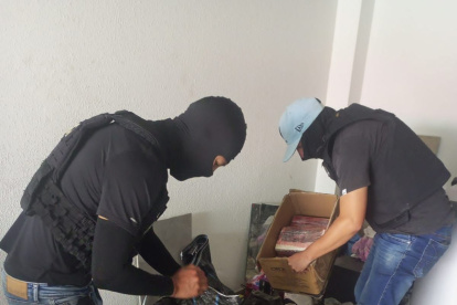 Caso. Los paquetes estaban distribuidos en varias divisiones de la casa y escondidos en distintos grupos.