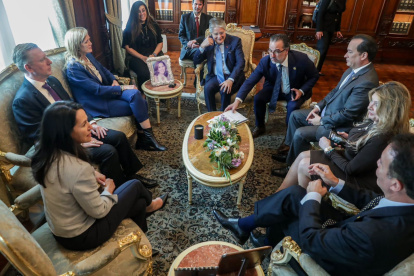 Cita. La mañana de este 9 de noviembre, las autoridades del país se reunieron con la administradora de la USAID, Samantha Power