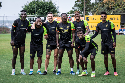 Barcelona ha entrenado con normalidad para el Clásico del Astillero.