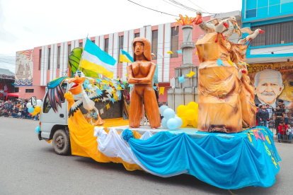 Todo el mes de noviembre está dedicado a promover el arte.