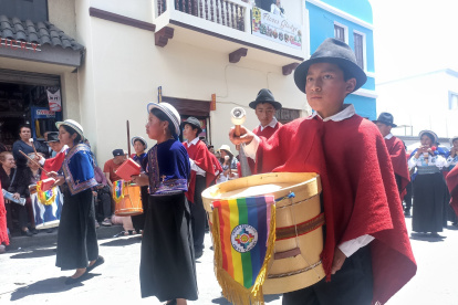 La ciudad de las ‘Siete Colinas’, Guaranda  celebra independencia