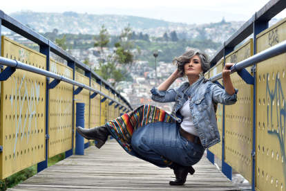 Tras dedicarse a la comunicación estratégica, decidió crear su propia marca de ropa.