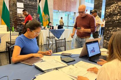 Los legisladores continuarán esta semana entregando sus documentos para quedar habiltados para la primera sesión del 17 de noviembre.