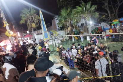 Playas. Las personas no podían creer lo sucedido en pleno centro.