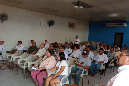 Educación. Los conductores recibieron las charlas de guianza.