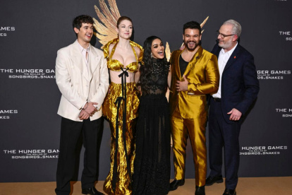 Actores en la premier de Los Juegos del Hambre.