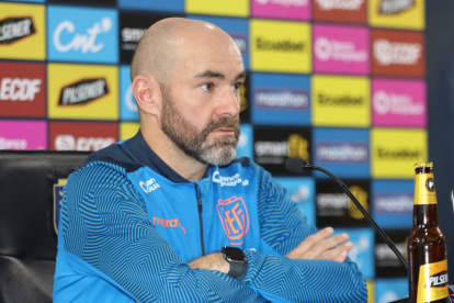 El director técnico de la Tri ofreció una rueda de prensa para hablar del encuentro ante Venezuela