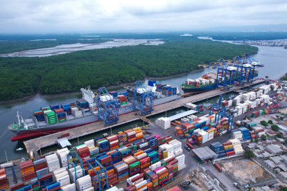 Puerto.- En los últimos 5 años, el Terminal Portuario de Guayaquil ha movilizado más de 2,9 millones de contenedores (de 20 y 40 pies).