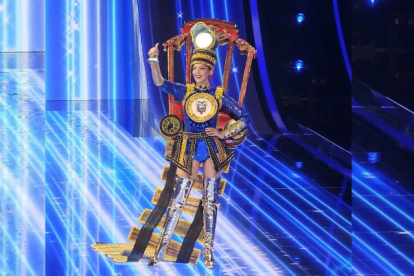 Delary Stoffers, de 1.95 de estatura, supo llevar con garbo el diseño típico