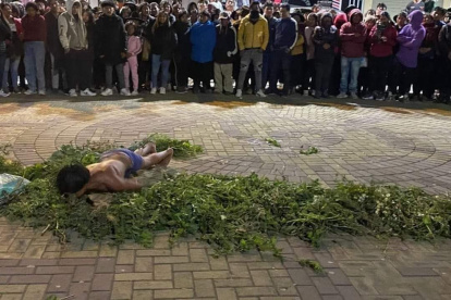 En Salasaka castigaron expulsaron a un comunero que fue acusado de robo y abuso sexual.