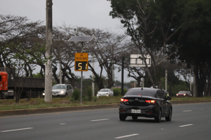 Ya los autos no podrán "volar" en la vía a la costa, máximo es a 70 km/h.
