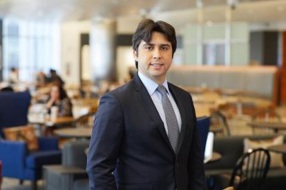 El economista para América Latina de Barclays, Alejandro Arreaza, se reunió en días pasados con Daniel Noboa y su equipo.