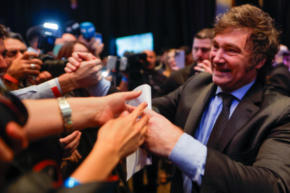 Javier Milei celebró su victoria sobre Sergio Massa, actual ministro de Economía de Argenitna.