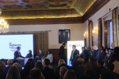 Guillermo Lasso presentó su libro "900 días, democracia y resultados"